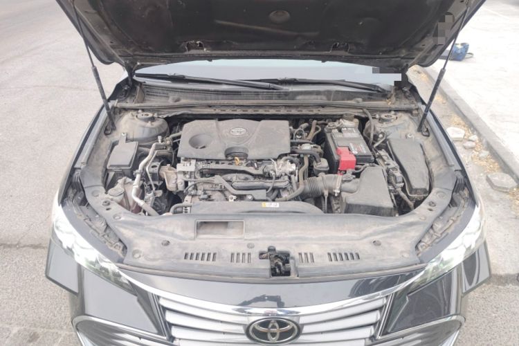 Used Toyota Avalon 2019 2.0L XLE Premium Edition China VI Engine Bay