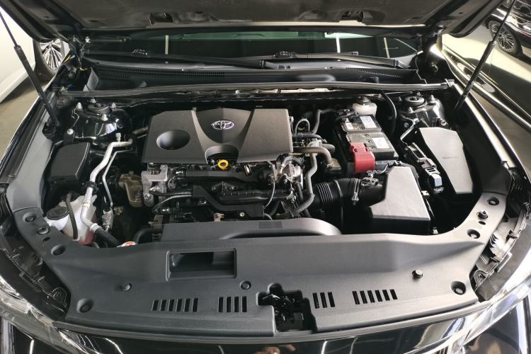 Used Toyota Avalon 2019 2.0L XLE Premium Edition China VI Engine Bay