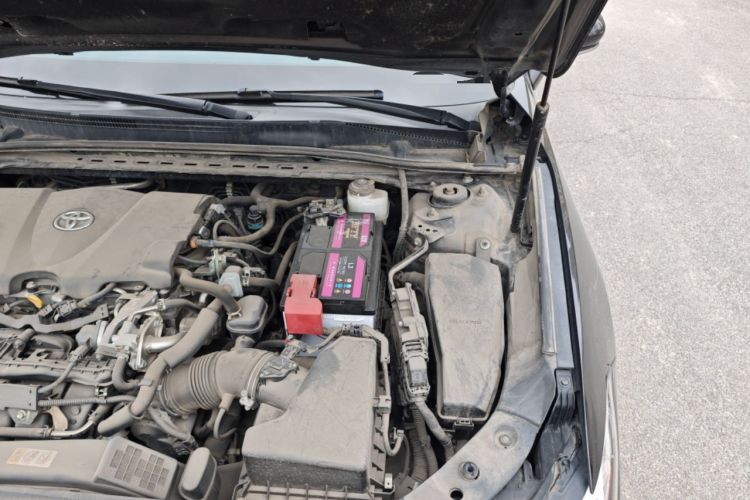 Used Toyota Avalon 2019 2.5L Ambition Version China VI Standard Engine Bay Left