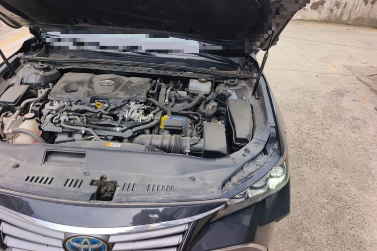 Used Toyota Avalon 2019 Dual-Engine 2.5L XLE Prestige Version China VI Standard Engine Bay Left