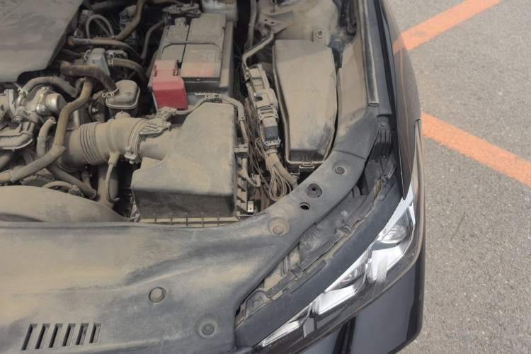 Used Toyota Avalon 2019 2.0L Luxury Edition China VI Standard Engine Bay Left