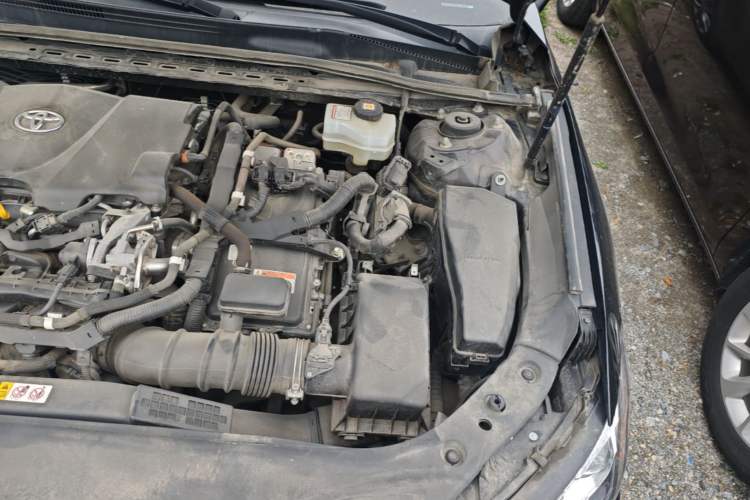 Used Toyota Avalon 2019 Dual-Engine 2.5L Luxury Edition China VI Standard Engine Bay Left