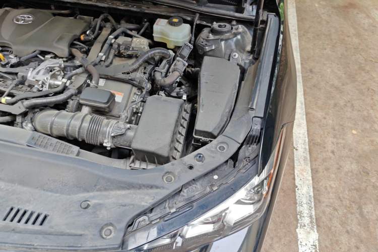 Used Toyota Avalon 2019 Dual-Engine 2.5L Luxury Edition China VI Standard Engine Bay Left