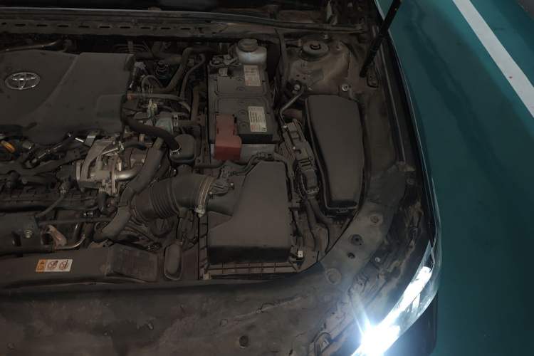 Used Toyota Avalon 2019 2.5L Ambition Version China VI Standard Engine Bay Left