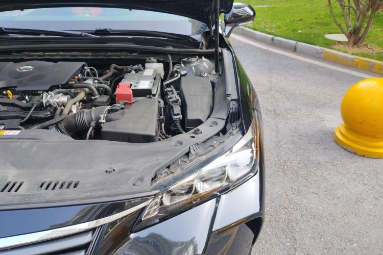 Used Toyota Avalon 2019 2.0L Luxury Edition China VI Standard Engine Bay Left