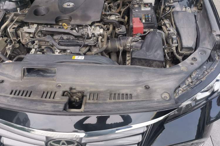 Used Toyota Avalon 2019 2.0L Luxury Edition China VI Standard Engine Bay Left