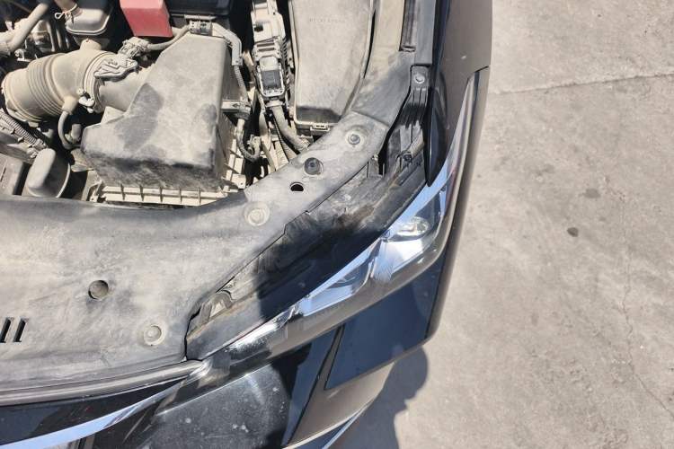 Used Toyota Avalon 2019 2.5L Touring Premium Version China V Standard Engine Bay Left