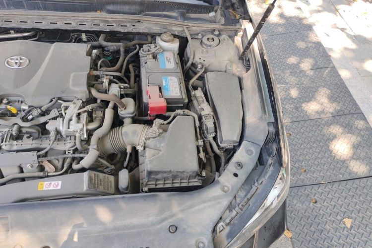 Used Toyota Avalon 2019 2.5L Touring Premium Version China VI Standard Engine Bay Left