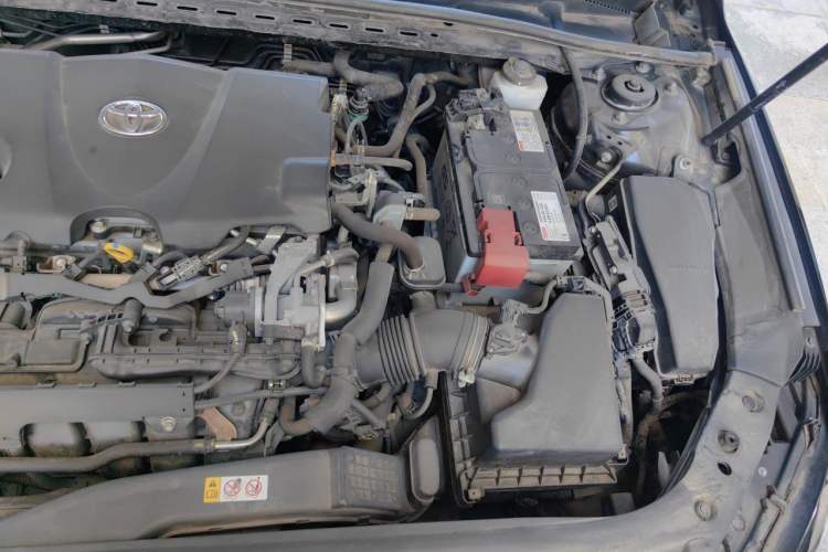 Used Toyota Avalon 2019 2.5L Touring Premium Version China VI Standard Engine Bay Left