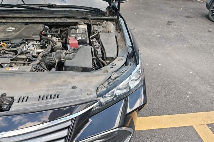 Used Toyota Avalon 2019 2.5L Touring Premium Version China VI Standard Engine Bay Left