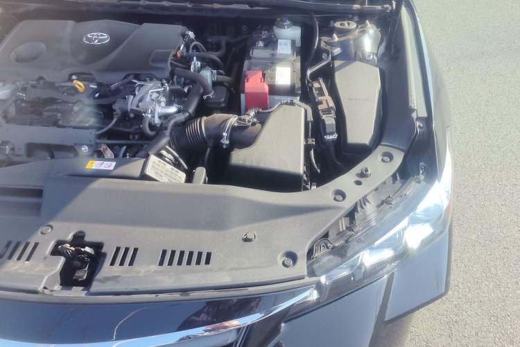 Used Toyota Avalon 2019 2.5L Touring Premium Version China V Standard Engine Bay Left