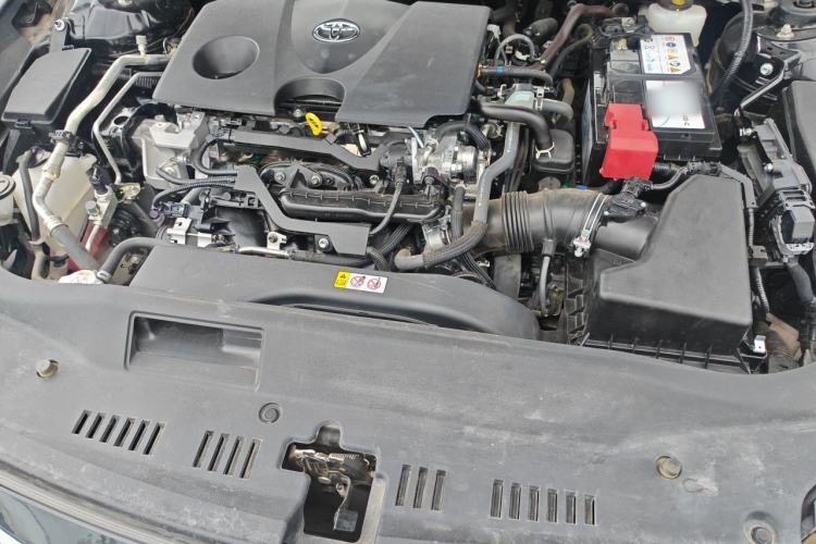 Used Toyota Avalon 2019 2.0L Luxury Edition China VI Standard Engine Bay