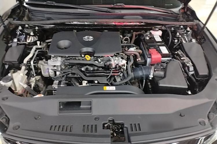Used Toyota Avalon 2019 2.0L XLE Premium Edition China VI Engine Bay