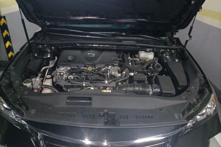 Used Toyota Avalon 2019 Dual-Engine 2.5L Luxury Edition China VI Standard Engine Bay