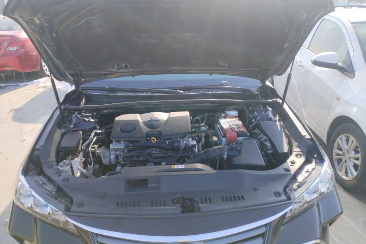 Used Toyota Avalon 2019 2.0L XLE Premium Edition China VI Engine Bay