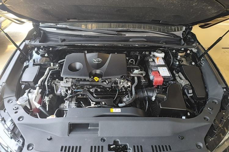Used Toyota Avalon 2019 2.0L XLE Premium Edition China VI Engine Bay