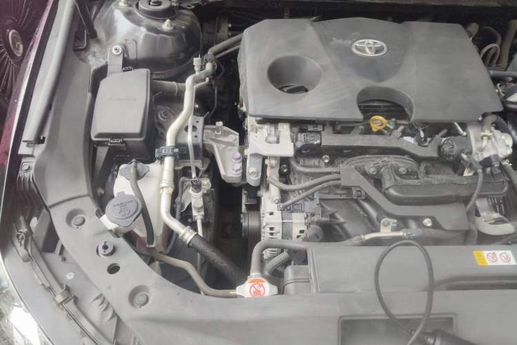 Used Toyota Avalon 2019 2.0L XLE Premium Edition China VI Engine Bay Right
