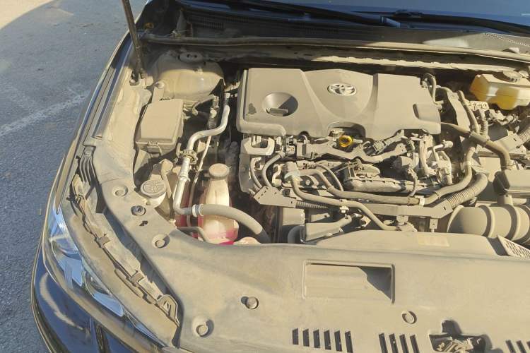 Used Toyota Avalon 2019 Dual-Engine 2.5L Luxury Edition China VI Standard Engine Bay Right