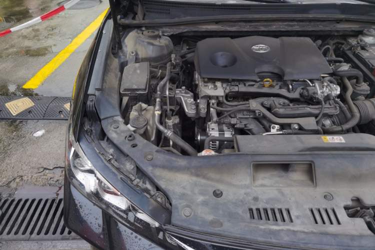 Used Toyota Avalon 2019 2.0L Ambition Edition China VI Engine Bay Right