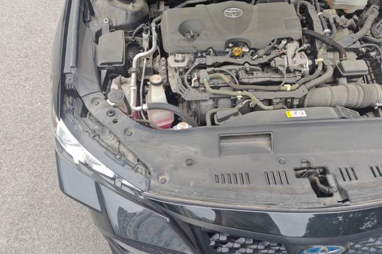 Used Toyota Avalon 2019 Dual-Engine 2.5L Luxury Edition China VI Standard Engine Bay Right