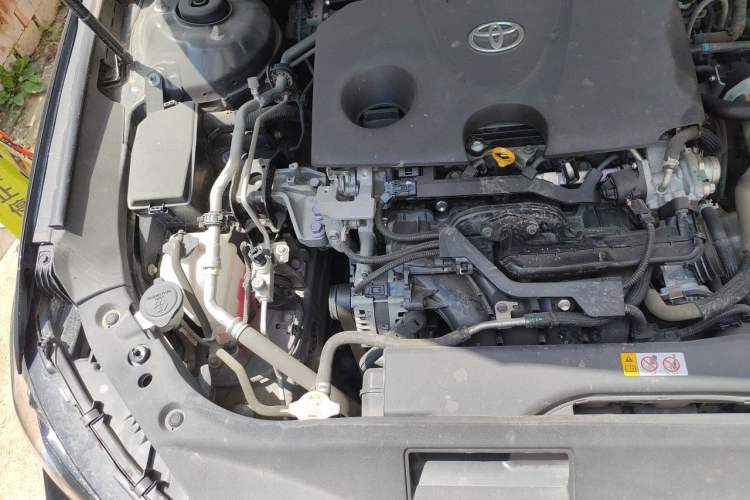 Used Toyota Avalon 2019 2.0L Luxury Edition China VI Standard Engine Bay Right