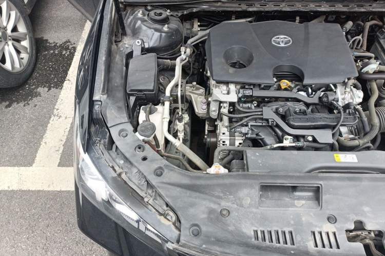 Used Toyota Avalon 2019 2.0L Luxury Edition China VI Standard Engine Bay Right