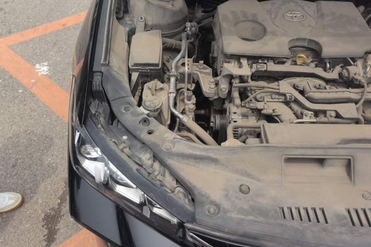 Used Toyota Avalon 2019 2.0L Luxury Edition China VI Standard Engine Bay Right