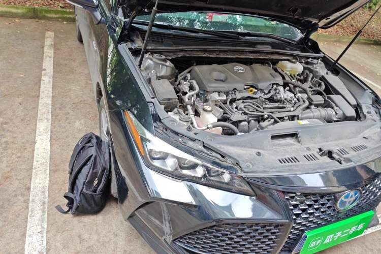Used Toyota Avalon 2019 Dual-Engine 2.5L Luxury Edition China VI Standard Engine Bay Right
