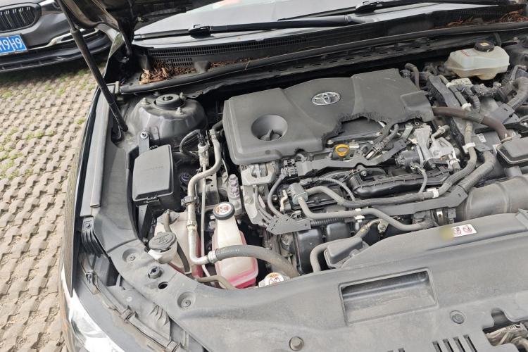 Used Toyota Avalon 2019 Dual-Engine 2.5L Luxury Edition China V Standard Engine Bay Right