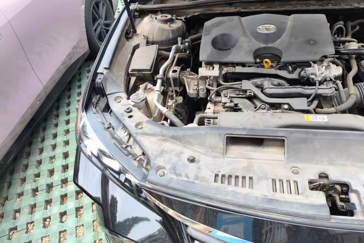 Used Toyota Avalon 2019 2.0L Luxury Edition China VI Standard Engine Bay Right
