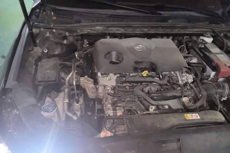 Used Toyota Avalon 2019 2.0L XLE Premium Edition China VI Engine Bay Right