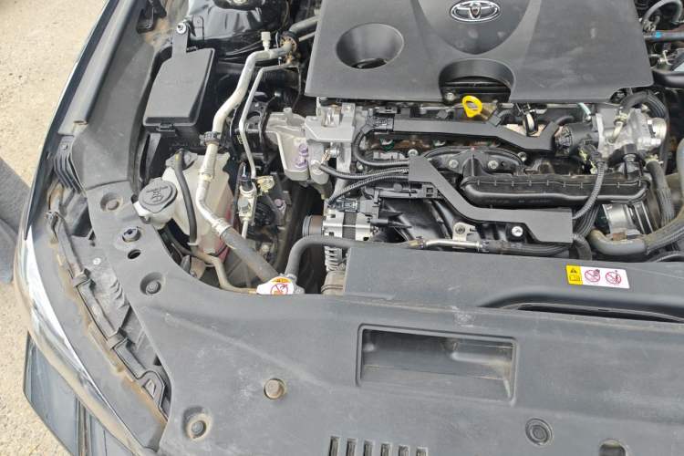 Used Toyota Avalon 2019 2.0L Luxury Edition China VI Standard Engine Bay Right