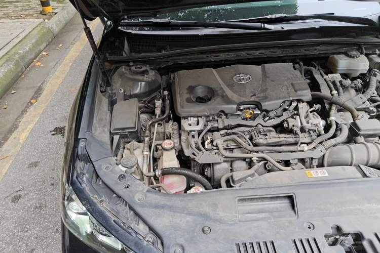 Used Toyota Avalon 2019 Dual-Engine 2.5L Luxury Edition China VI Standard Engine Bay Right