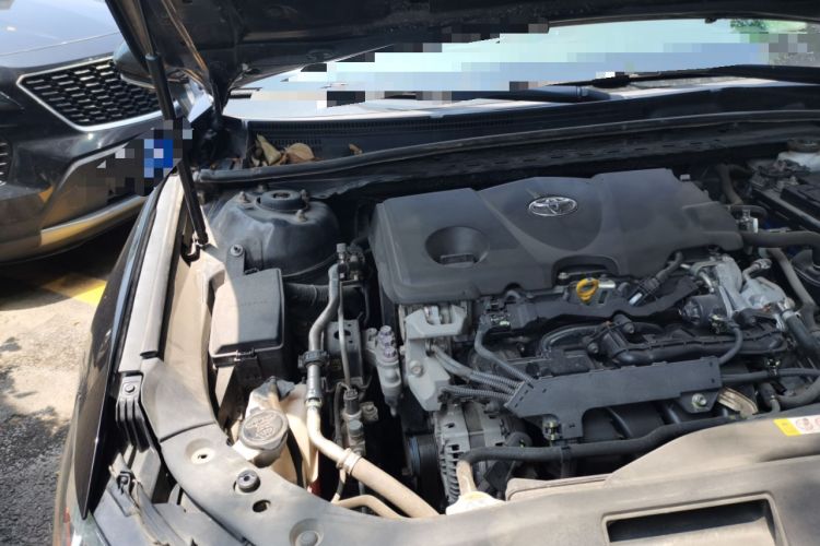 Used Toyota Avalon 2019 2.5L Touring Premium Version China V Standard Engine Bay Right