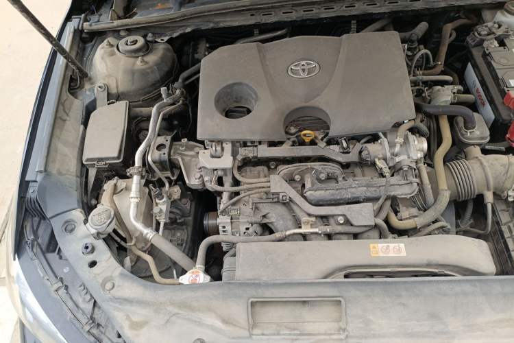 Used Toyota Avalon 2019 2.0L Ambition Edition China VI Engine Bay Right