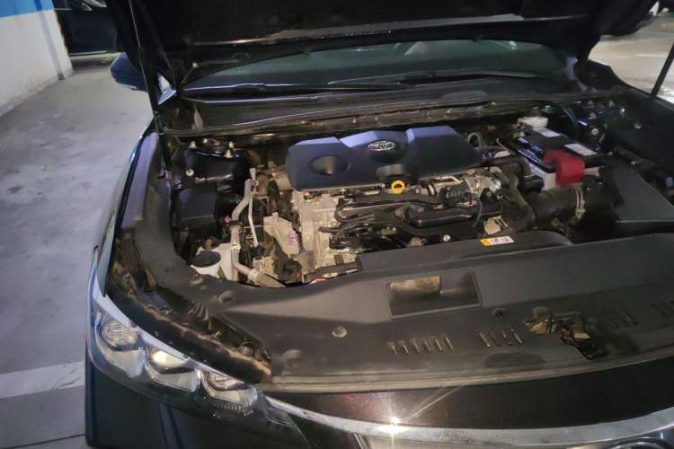 Used Toyota Avalon 2019 2.0L XLE Premium Edition China VI Engine Bay Right
