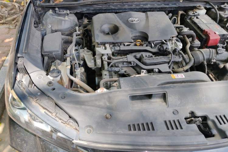Used Toyota Avalon 2019 2.0L XLE Premium Edition China VI Engine Bay Right