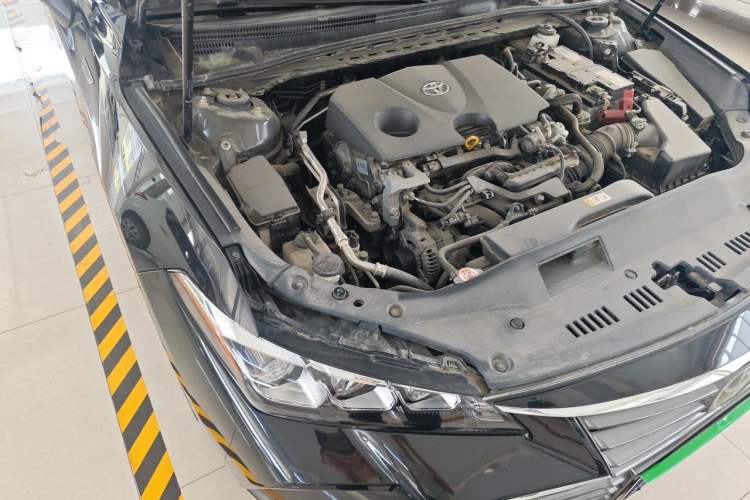 Used Toyota Avalon 2019 2.0L Luxury Edition China VI Standard Engine Bay Right