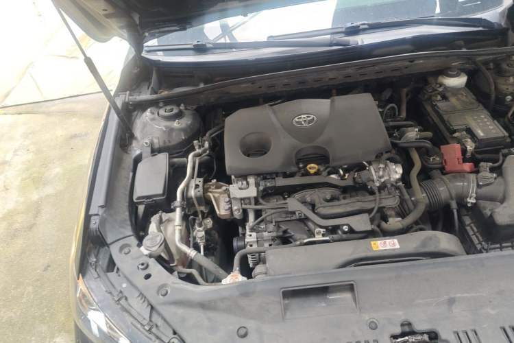 Used Toyota Avalon 2019 2.0L XLE Premium Edition China VI Engine Bay Right