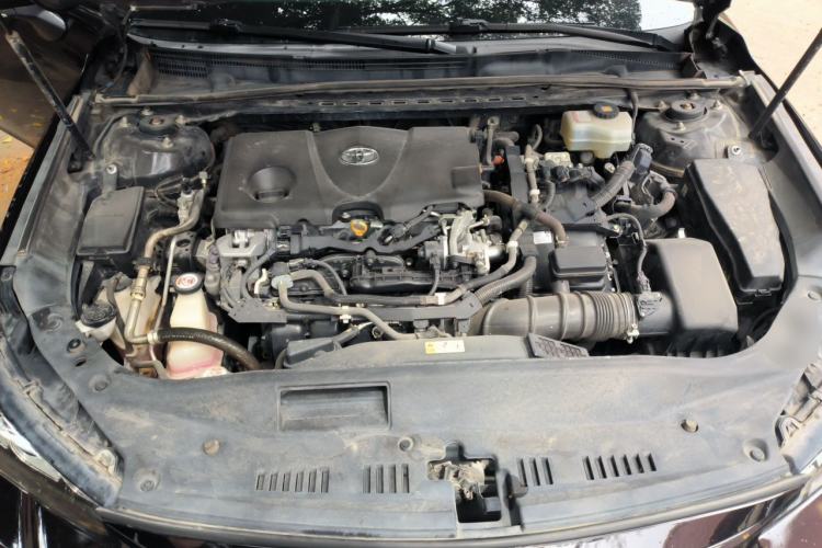 Used Toyota Avalon 2019 Dual-Engine 2.5L Luxury Edition China VI Standard Engine Bay