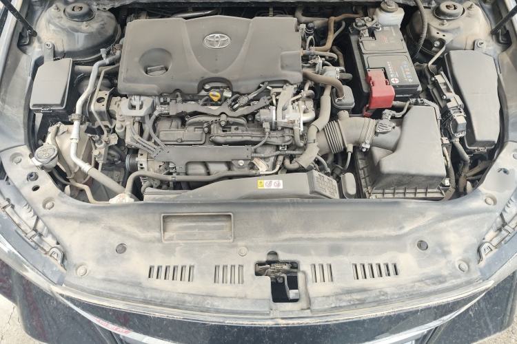 Used Toyota Avalon 2019 2.5L Touring Premium Version China VI Standard Engine Bay