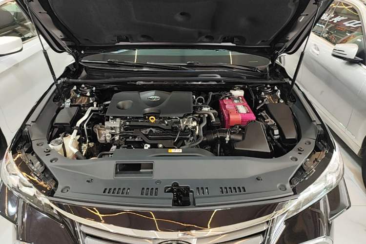 Used Toyota Avalon 2019 2.0L XLE Premium Edition China VI Engine Bay
