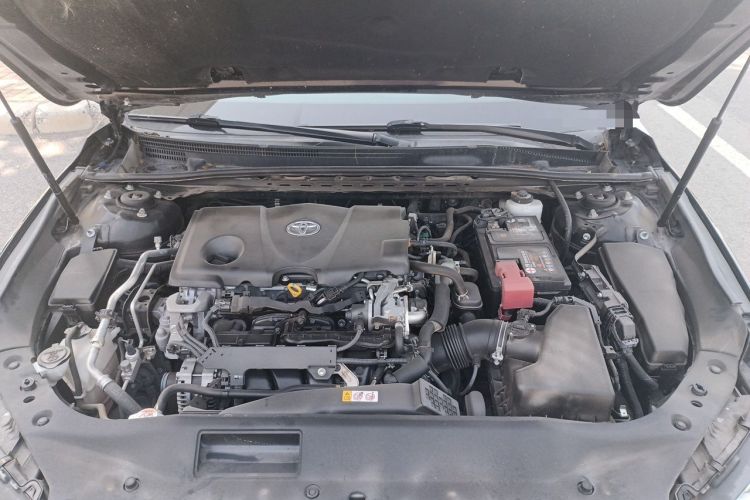 Used Toyota Avalon 2019 2.5L Touring Premium Version China V Standard Engine Bay