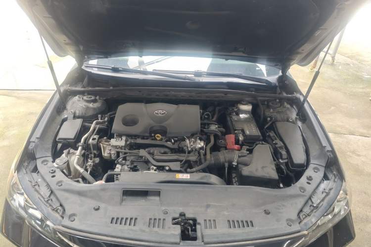 Used Toyota Avalon 2019 2.0L XLE Premium Edition China VI Engine Bay
