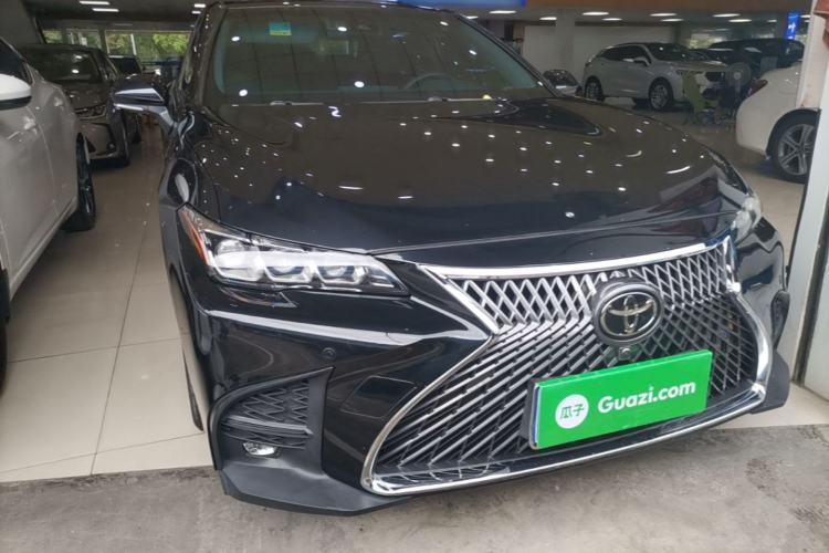 Used Toyota Avalon 2019 2.0L Ambition Edition China VI Exterior 1