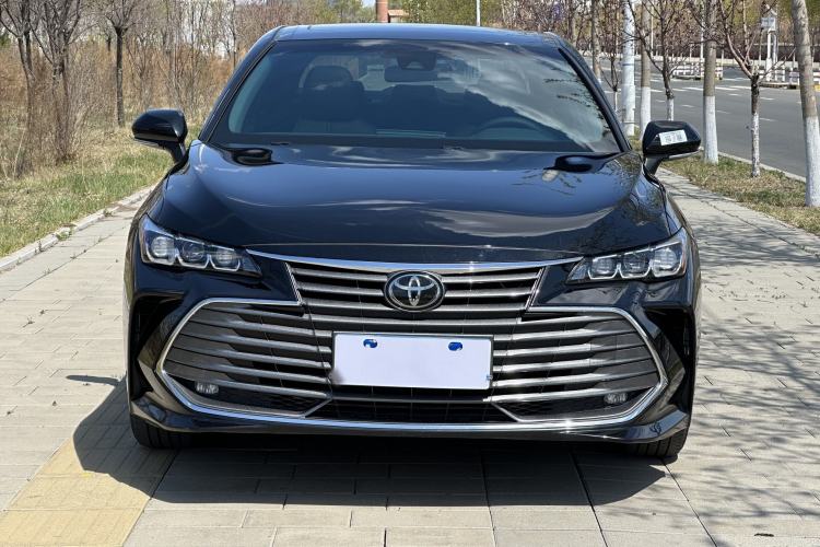 Used Toyota Avalon 2019 2.0L Ambition Edition China VI Exterior 1
