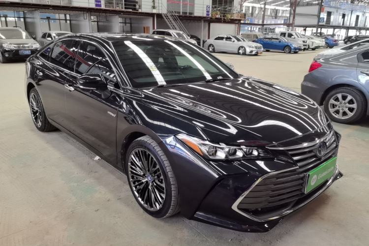 Used Toyota Avalon 2019 Dual-Engine 2.5L XLE Prestige Version China VI Standard Exterior 1