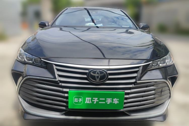 Used Toyota Avalon 2019 2.0L Luxury Edition China VI Standard Exterior 1