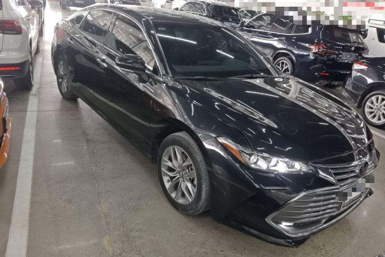 Used Toyota Avalon 2019 2.0L Luxury Edition China VI Standard Exterior 1