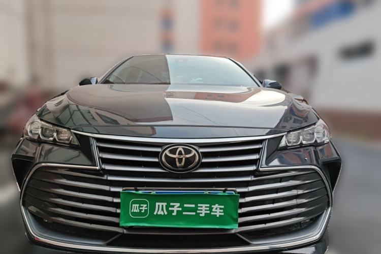 Used Toyota Avalon 2019 2.0L Luxury Edition China VI Standard Exterior 1